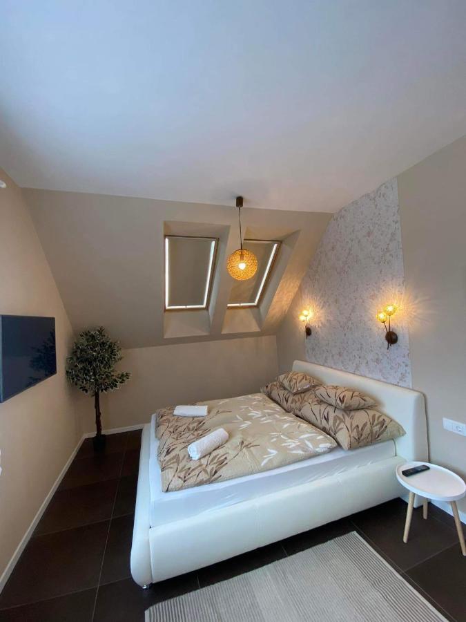 Villa Corner Tihany Exteriör bild