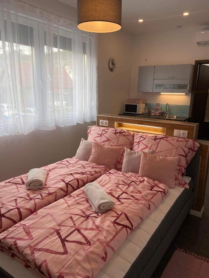 Villa Corner Tihany Exteriör bild
