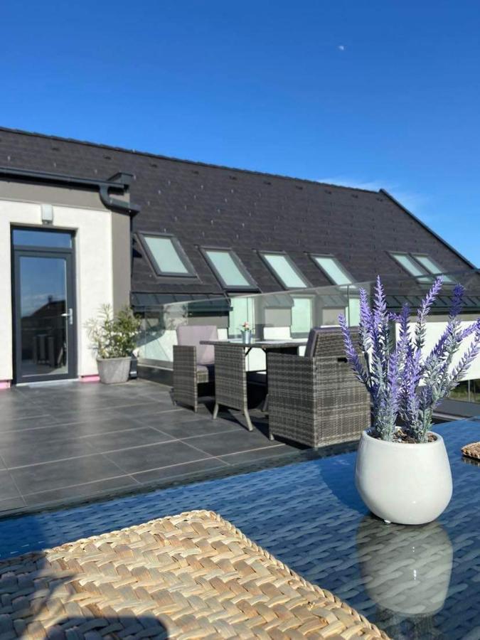 Villa Corner Tihany Exteriör bild